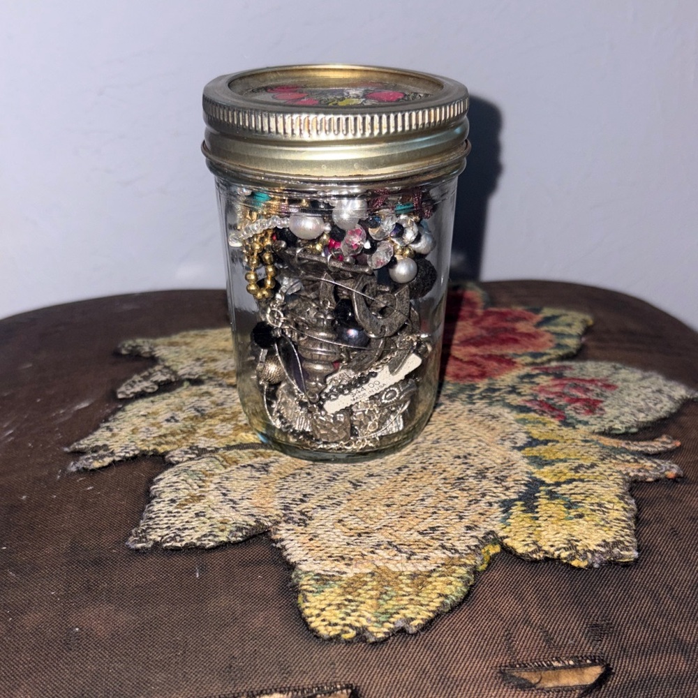 Small Jewelry jar